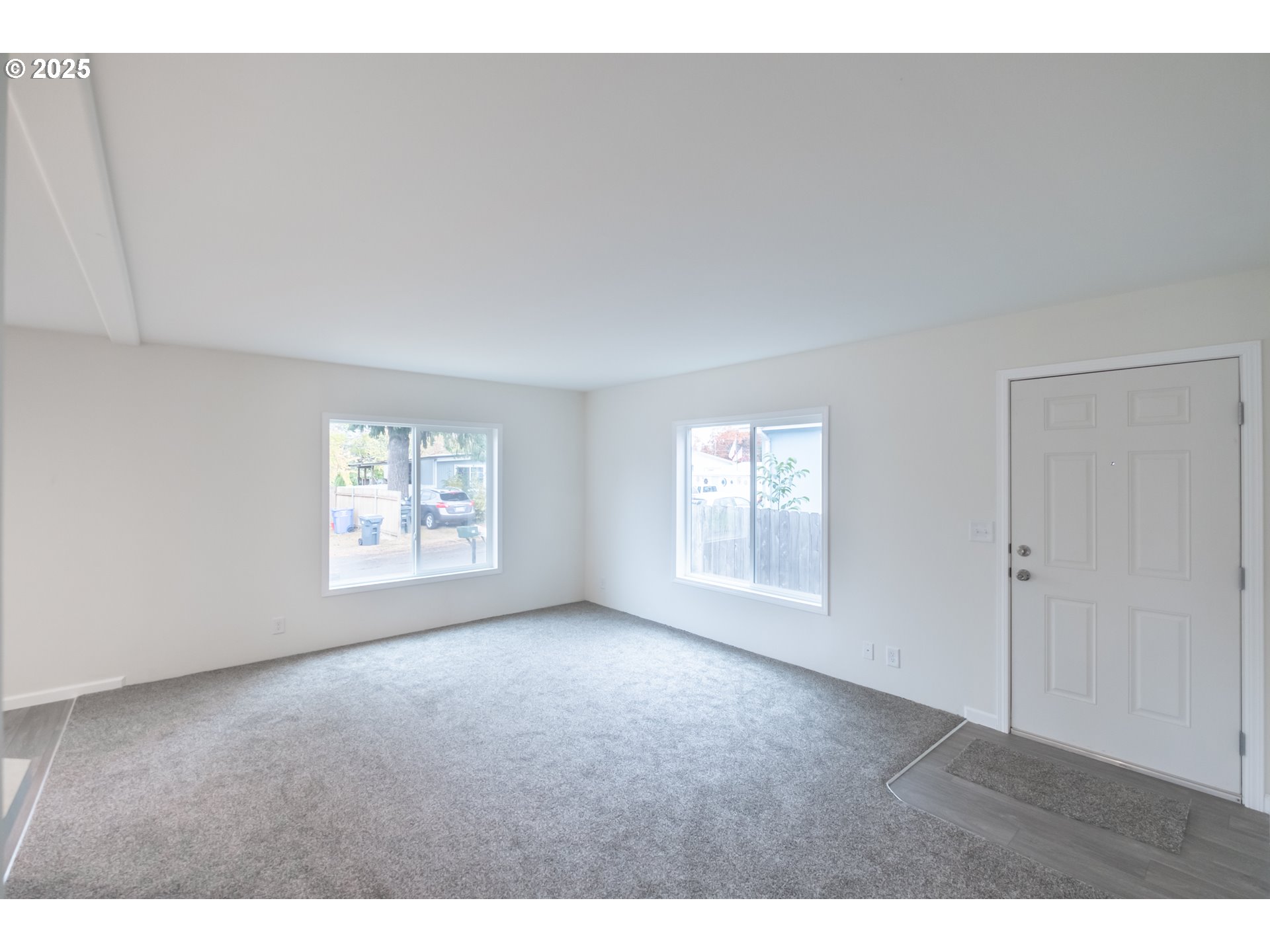 Salem, Oregon 97305, United States, 3 Bedrooms Bedrooms, ,2 BathroomsBathrooms,Residential,Active,222819