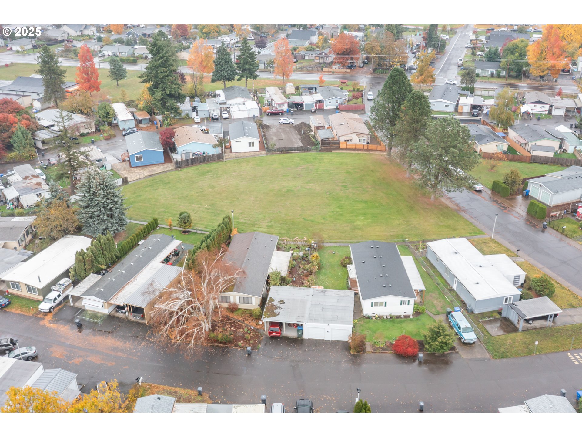 Salem, Oregon 97305, United States, 3 Bedrooms Bedrooms, ,2 BathroomsBathrooms,Residential,Active,222819