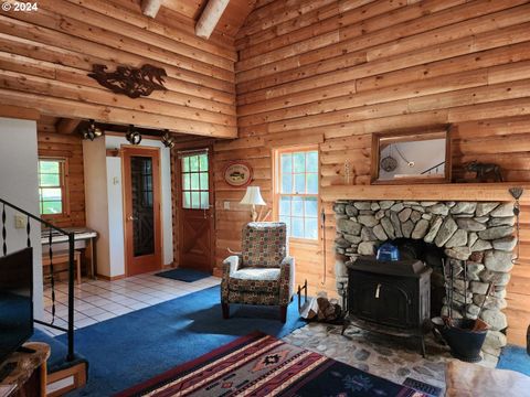 A home in Port Orford