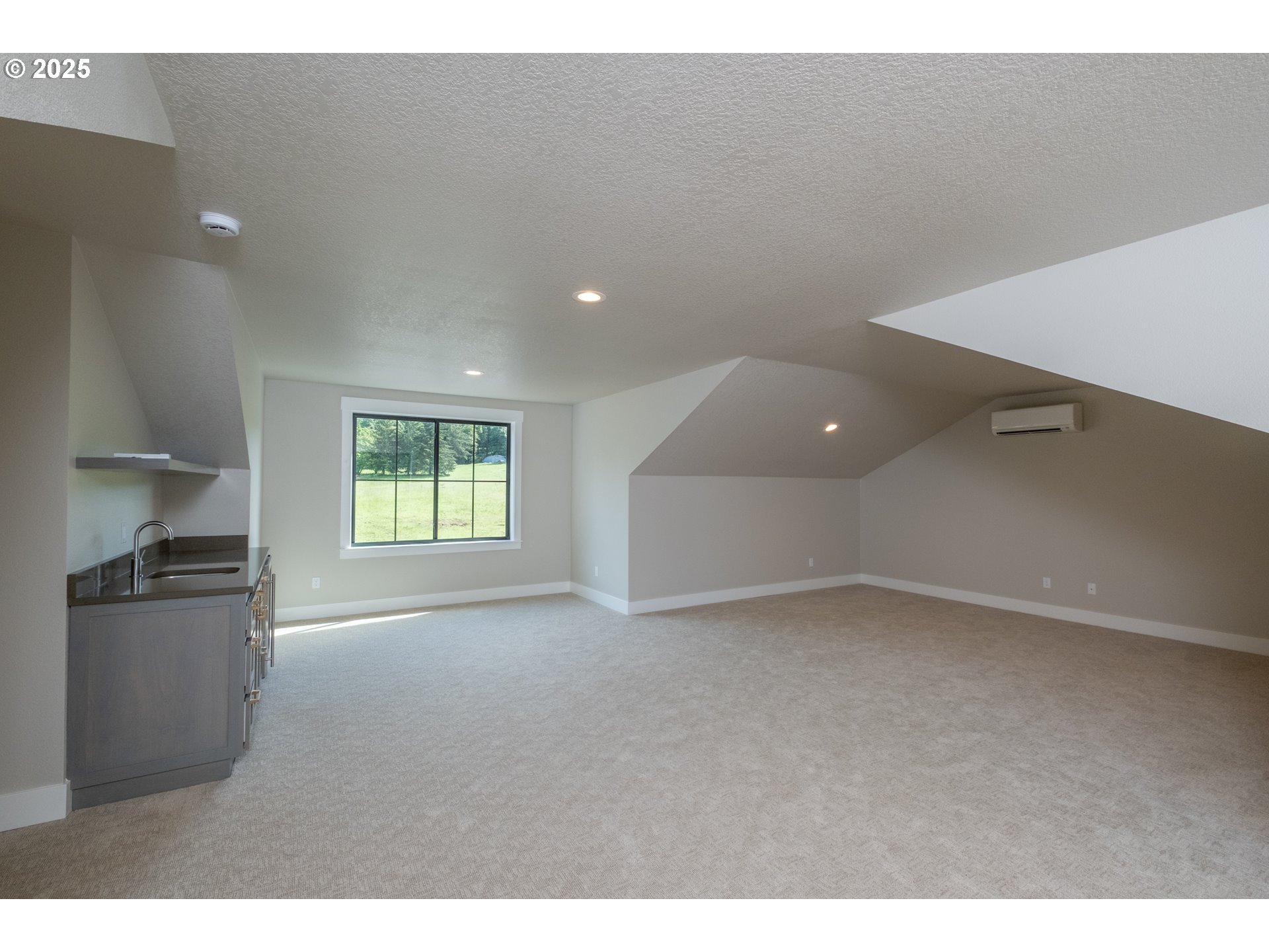 Turner, Oregon 97392, United States, 3 Bedrooms Bedrooms, ,3 BathroomsBathrooms,Residential,Active,34999