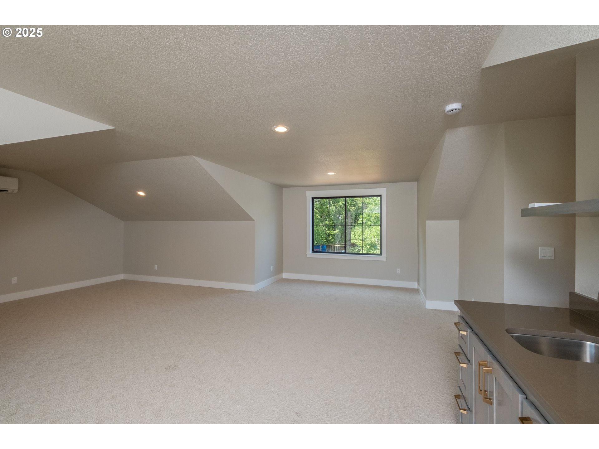 Turner, Oregon 97392, United States, 3 Bedrooms Bedrooms, ,3 BathroomsBathrooms,Residential,Active,34999