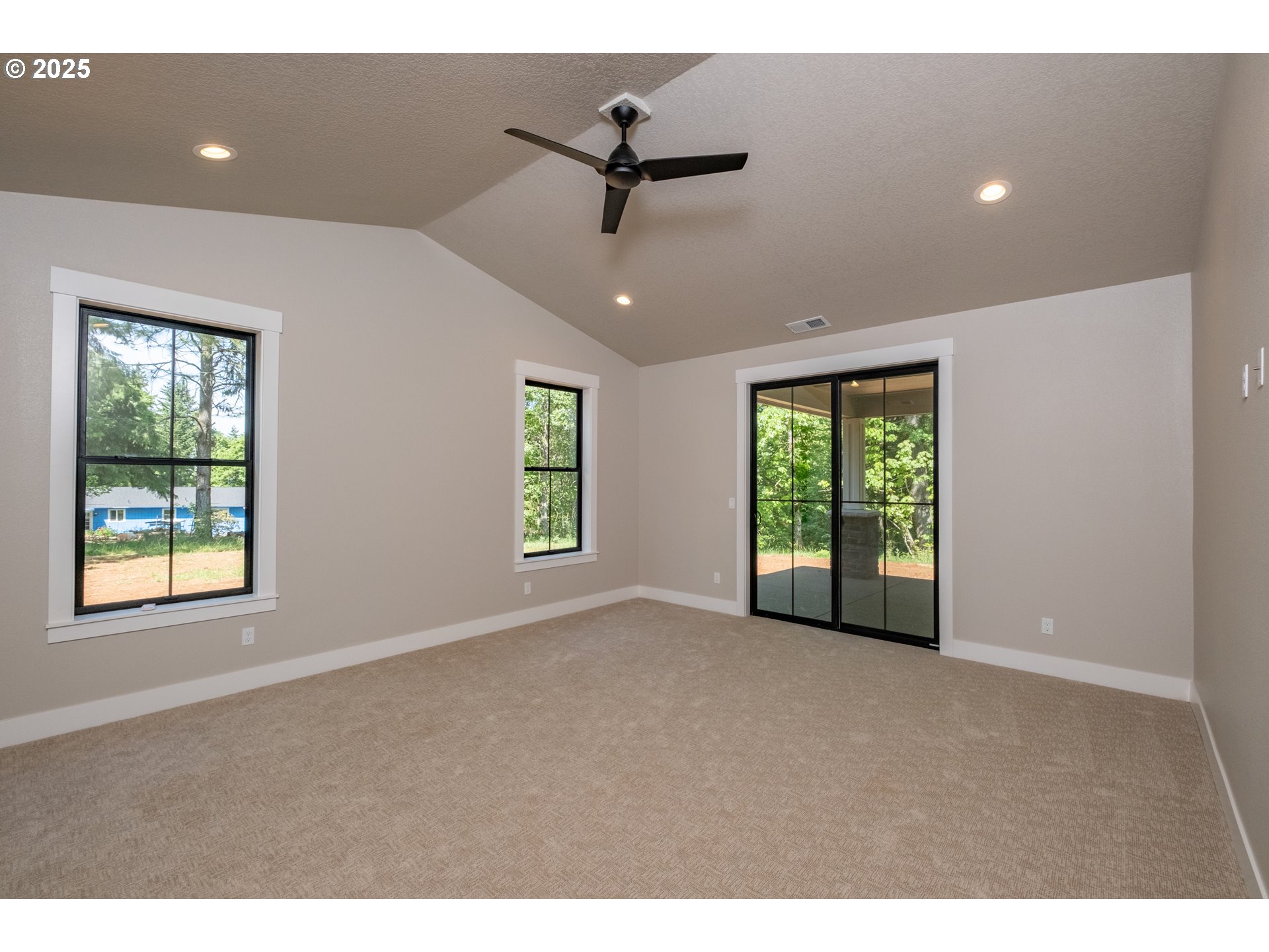 Turner, Oregon 97392, United States, 3 Bedrooms Bedrooms, ,3 BathroomsBathrooms,Residential,Active,34999