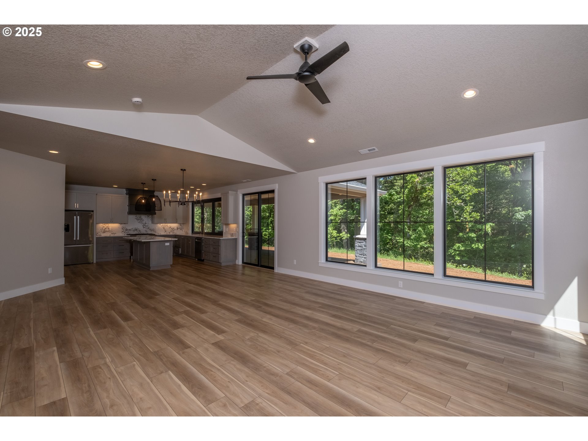 Turner, Oregon 97392, United States, 3 Bedrooms Bedrooms, ,3 BathroomsBathrooms,Residential,Active,34999