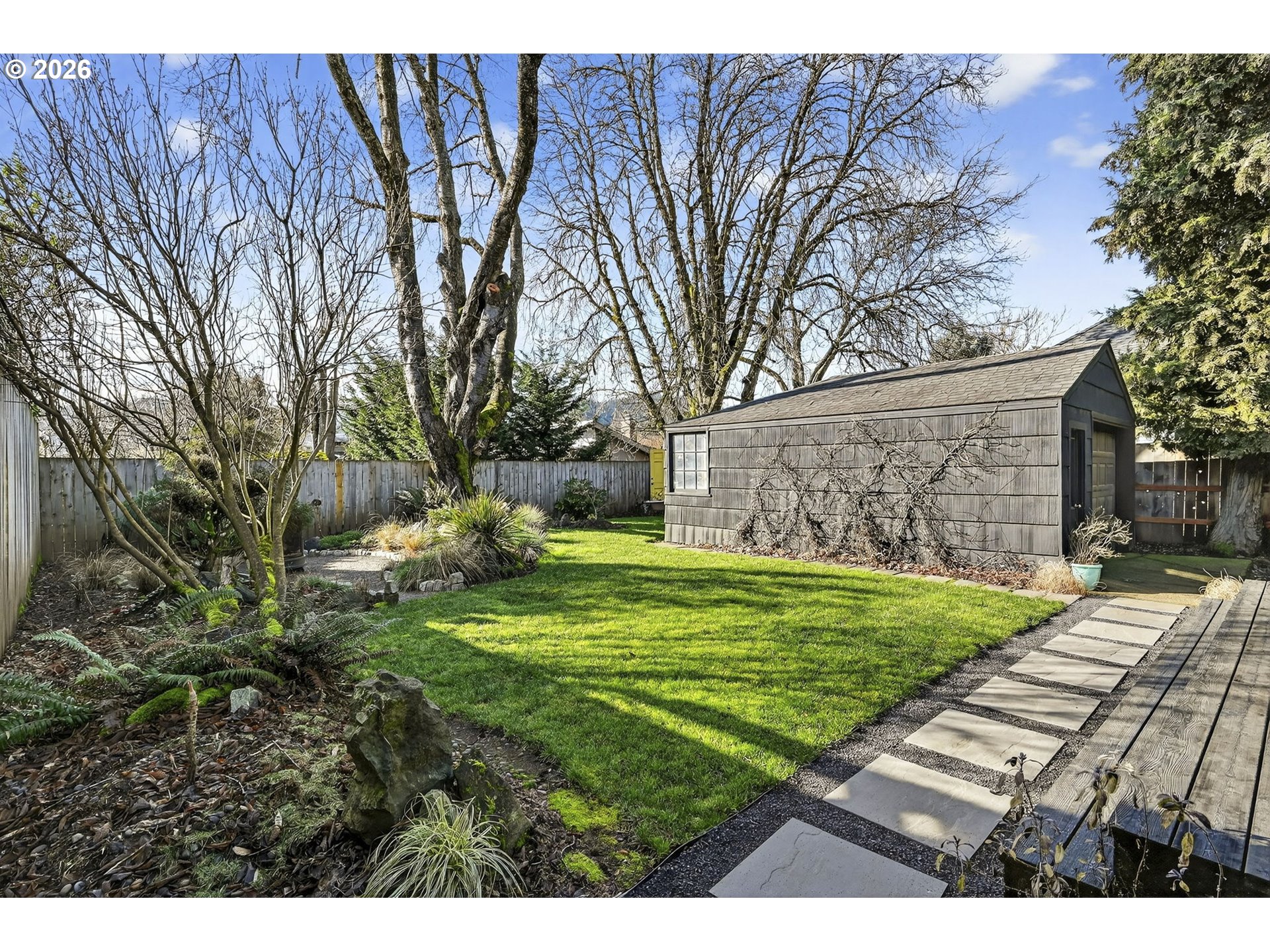 7814 N WILLAMETTE BLVD