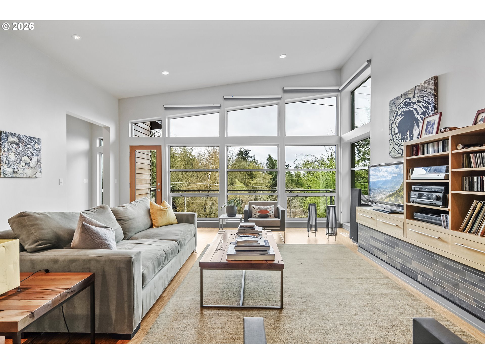 3741 SW Sweetbriar DR