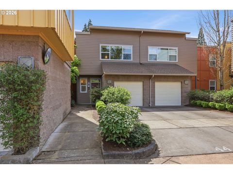 367 RUSTIC PL Eugene OR 97401