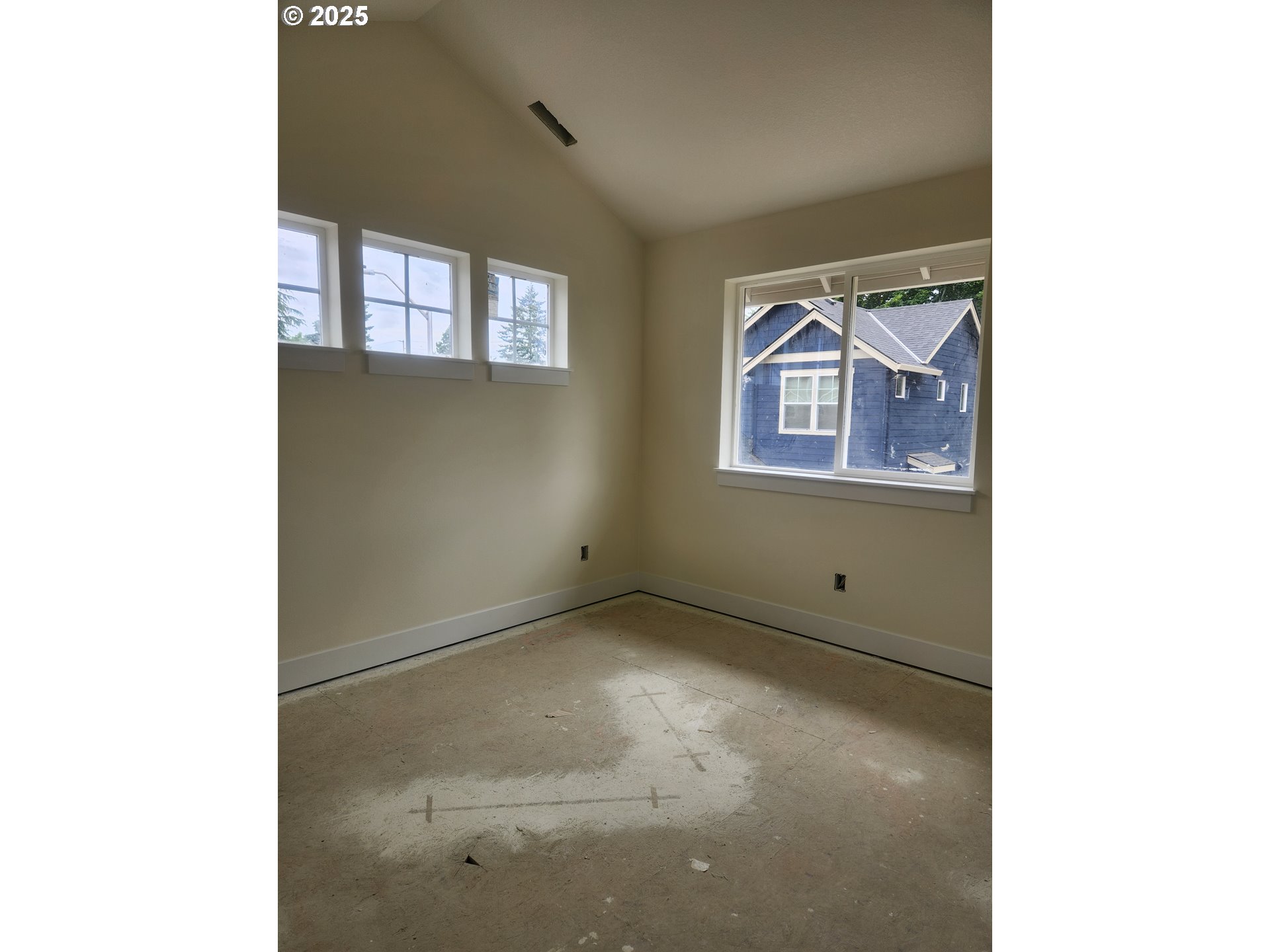 3233 PROVINCE CT