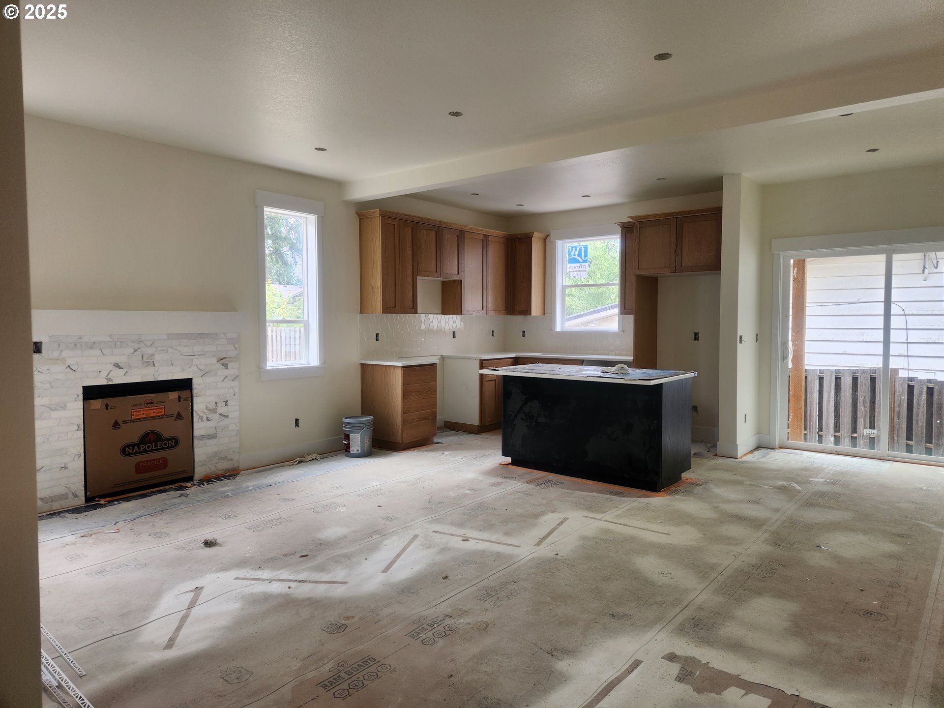 3233 PROVINCE CT