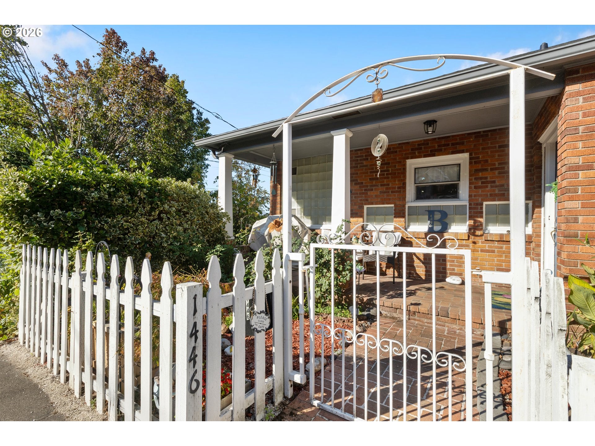1446 SE MAIN ST