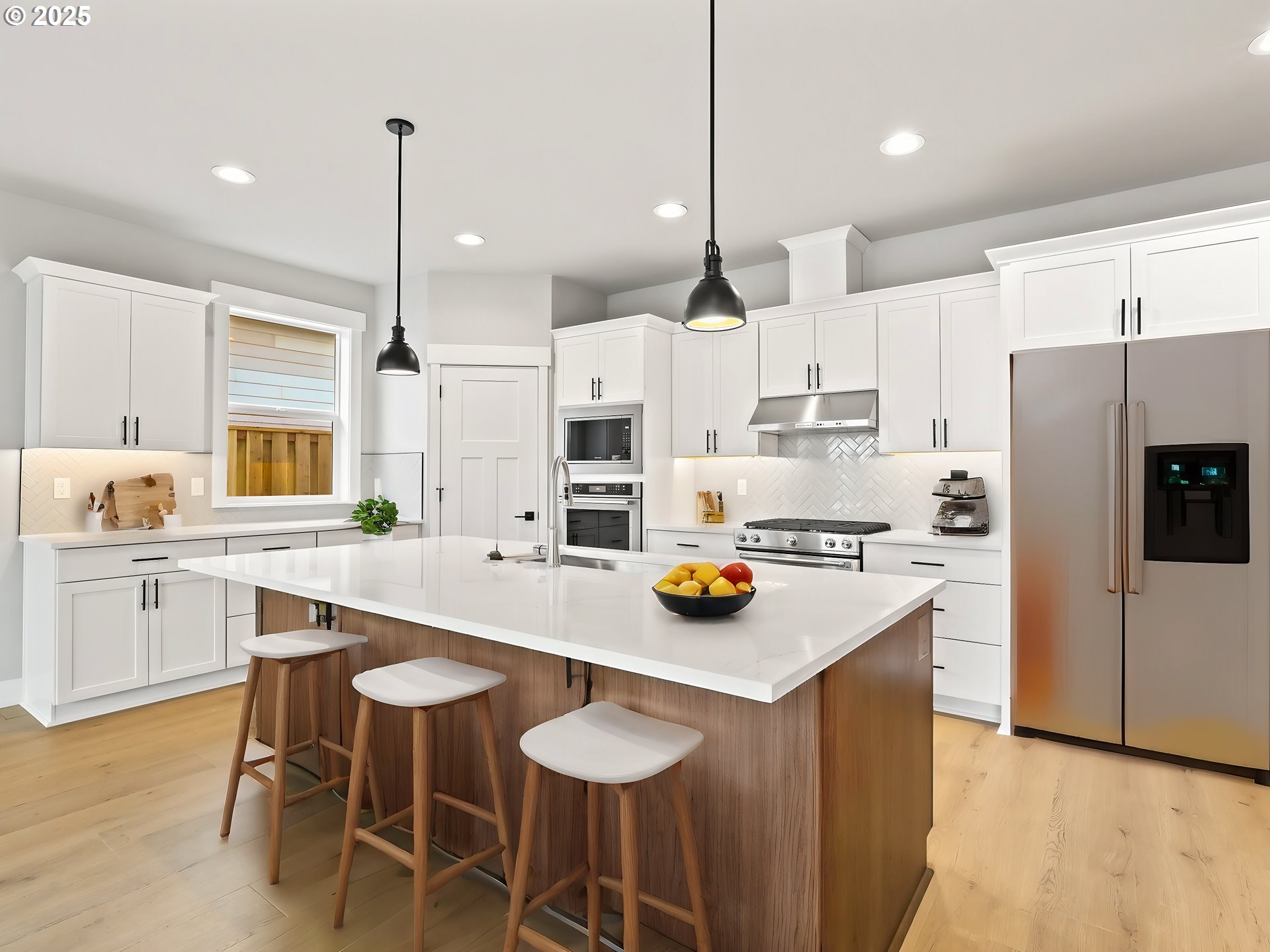 2891 NE Currin Creek DR 4