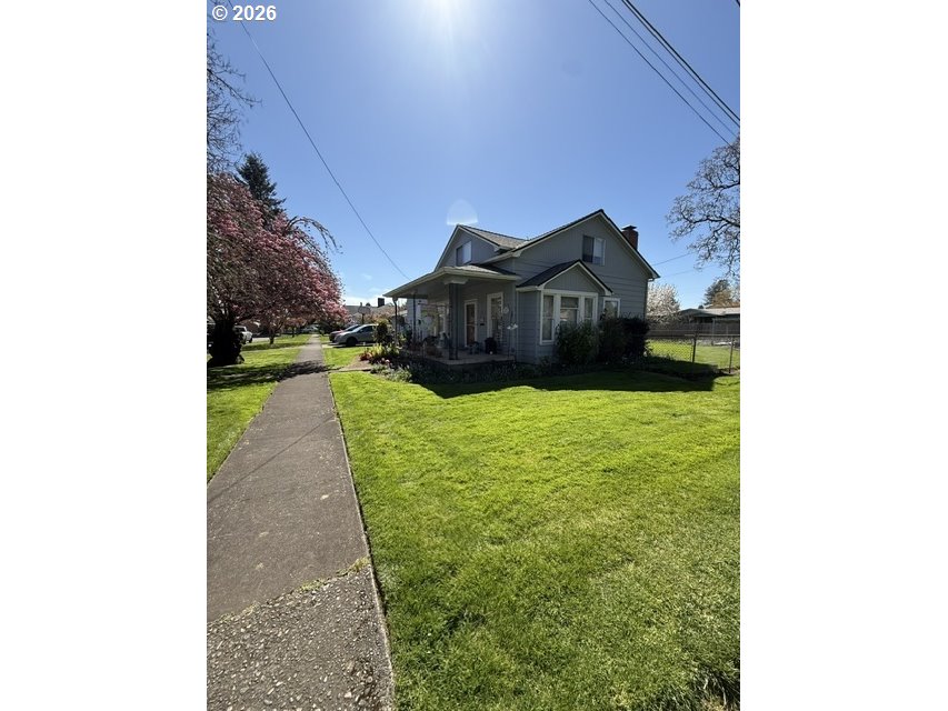 507 S 11TH AVE