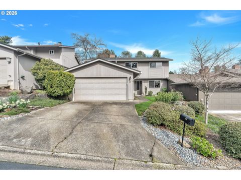 17 BRITTEN CT Lake Oswego OR 97035