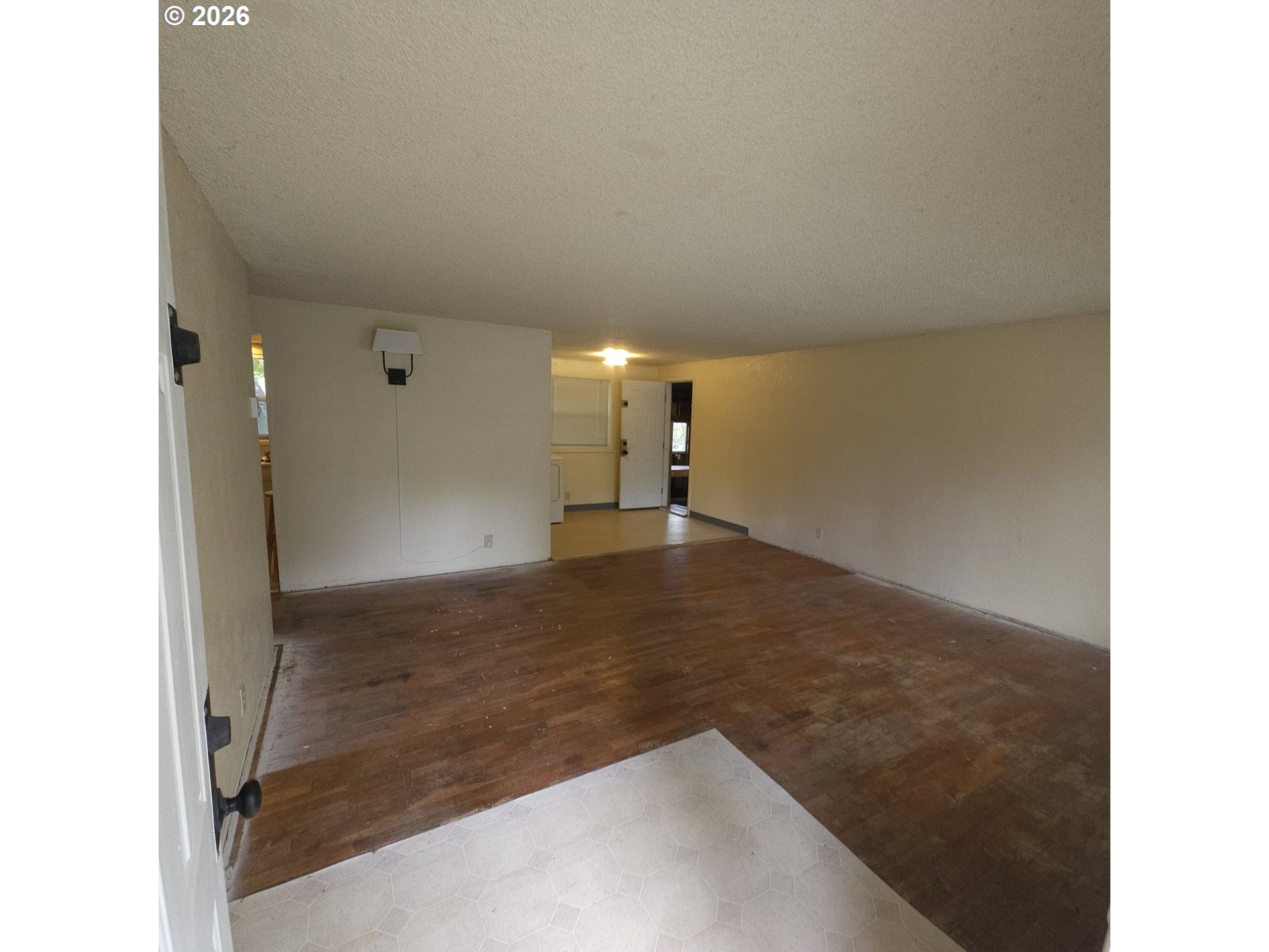 3193 W 14TH AVE