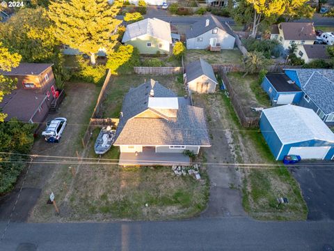 A home in Lincoln City