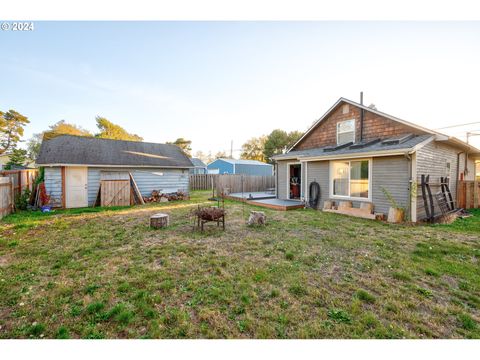 A home in Lincoln City