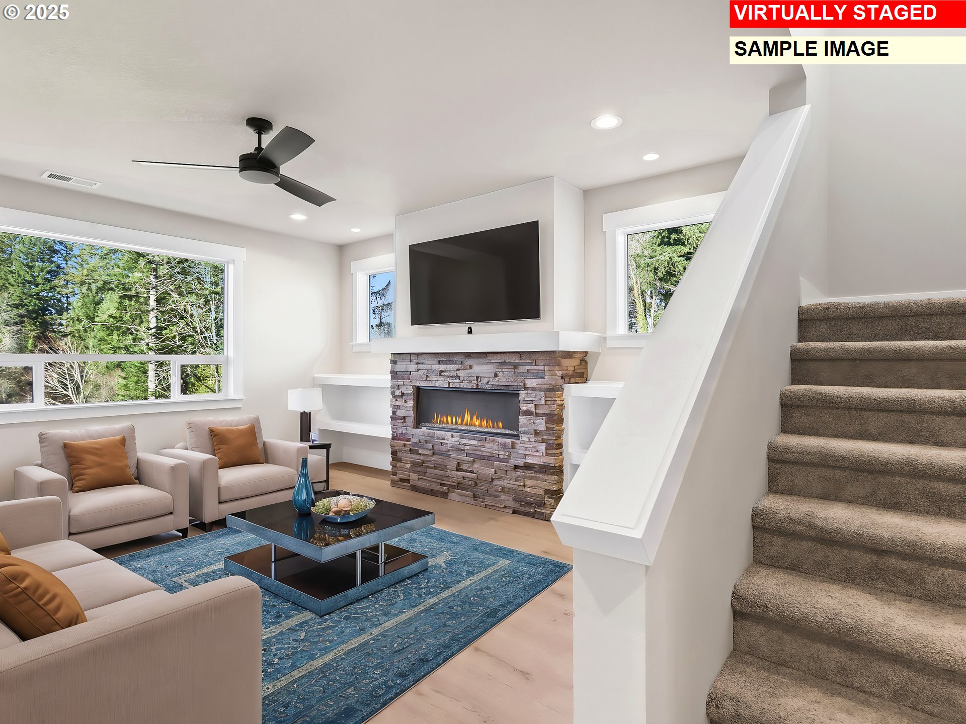2235 E Otter LOOP