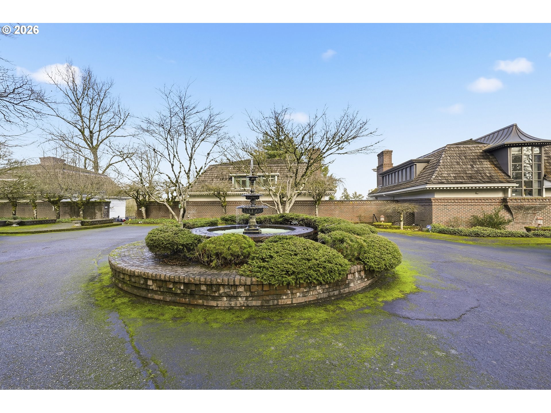 3611 SW HUMPHREY BLVD