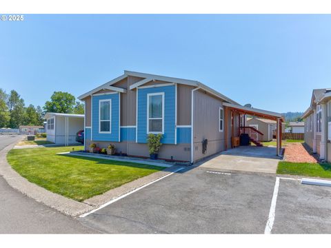13900 SE HIGHWAY 212 185 Clackamas OR 97015