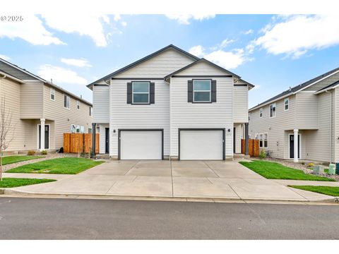 1171/1173 S 43RD PL Springfield OR 97478