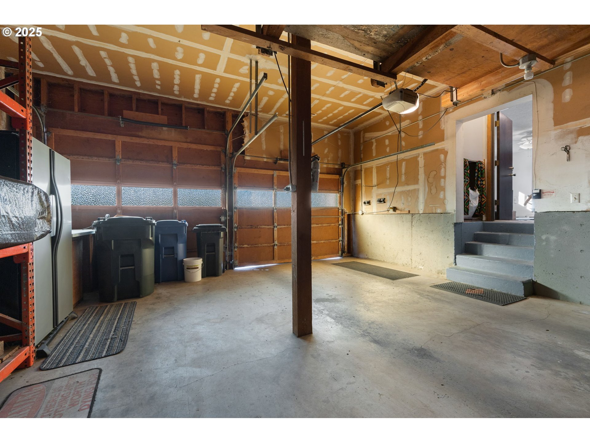 Estacada, Oregon 97023, United States, 3 Bedrooms Bedrooms, ,2 BathroomsBathrooms,Residential,Pending,4698