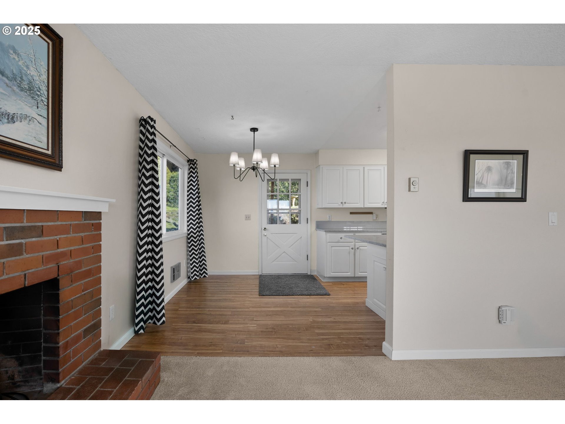 Estacada, Oregon 97023, United States, 3 Bedrooms Bedrooms, ,2 BathroomsBathrooms,Residential,Pending,4698