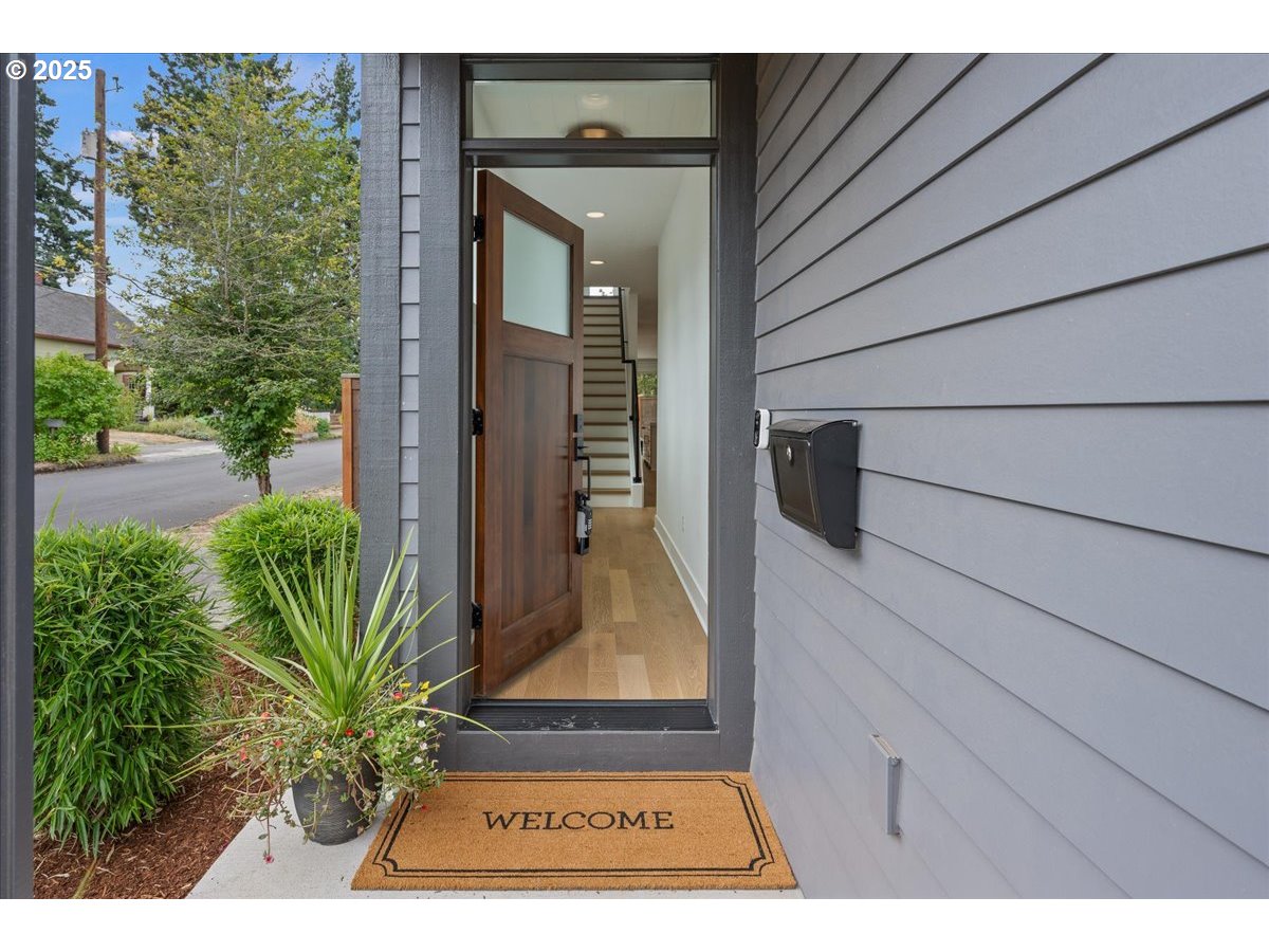 5105 NE 36TH AVE