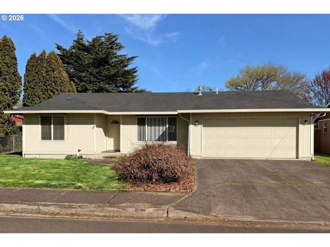 762 2ND ST Woodland WA 98674