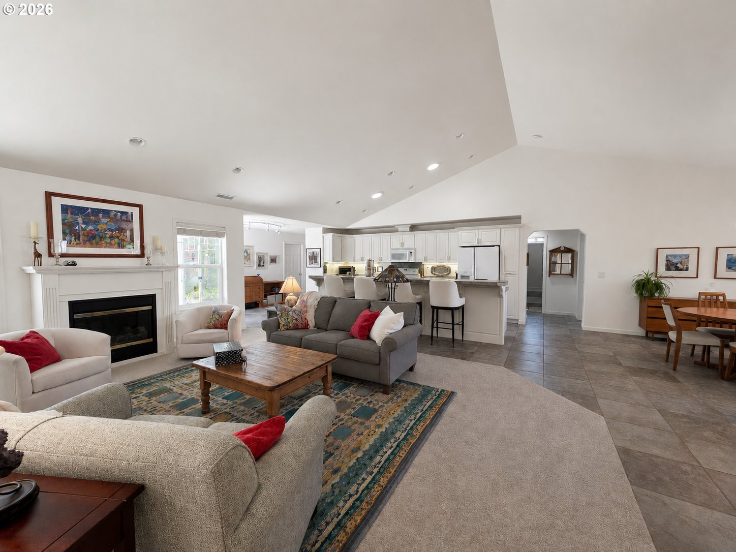 2515 WILLOW CREST CT