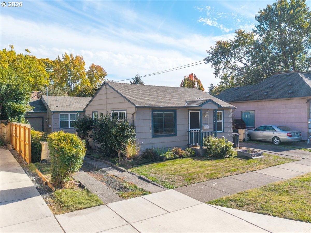 433 NW 17TH ST