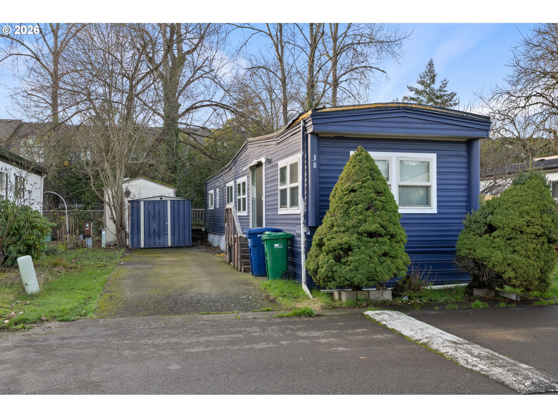 8039 SE MONTEREY AVE