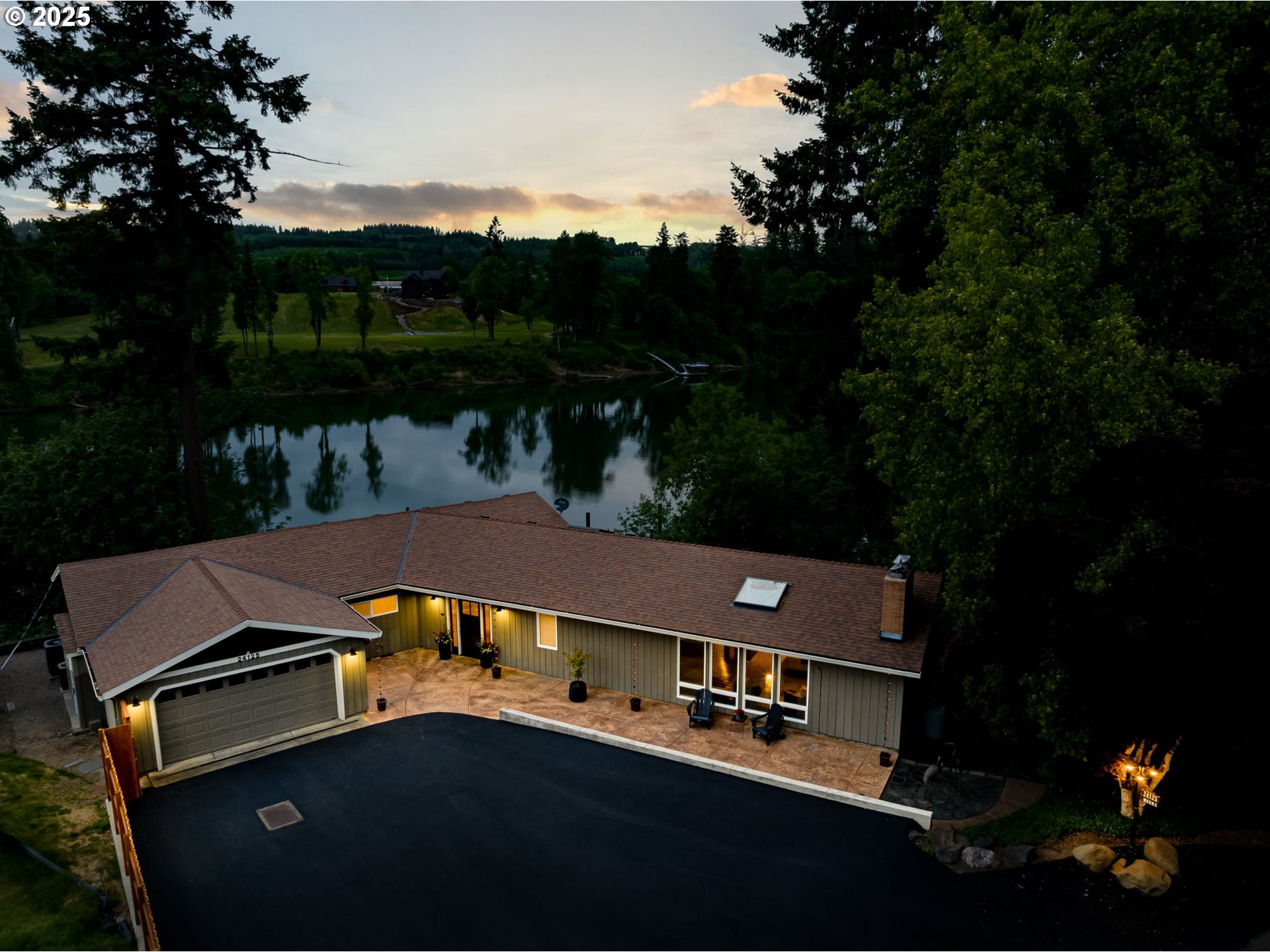 24125 BUTTEVILLE RD NE