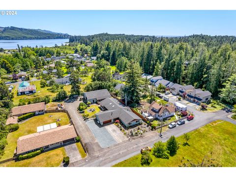 A home in Nehalem