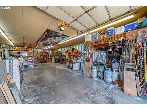 A home in Nehalem