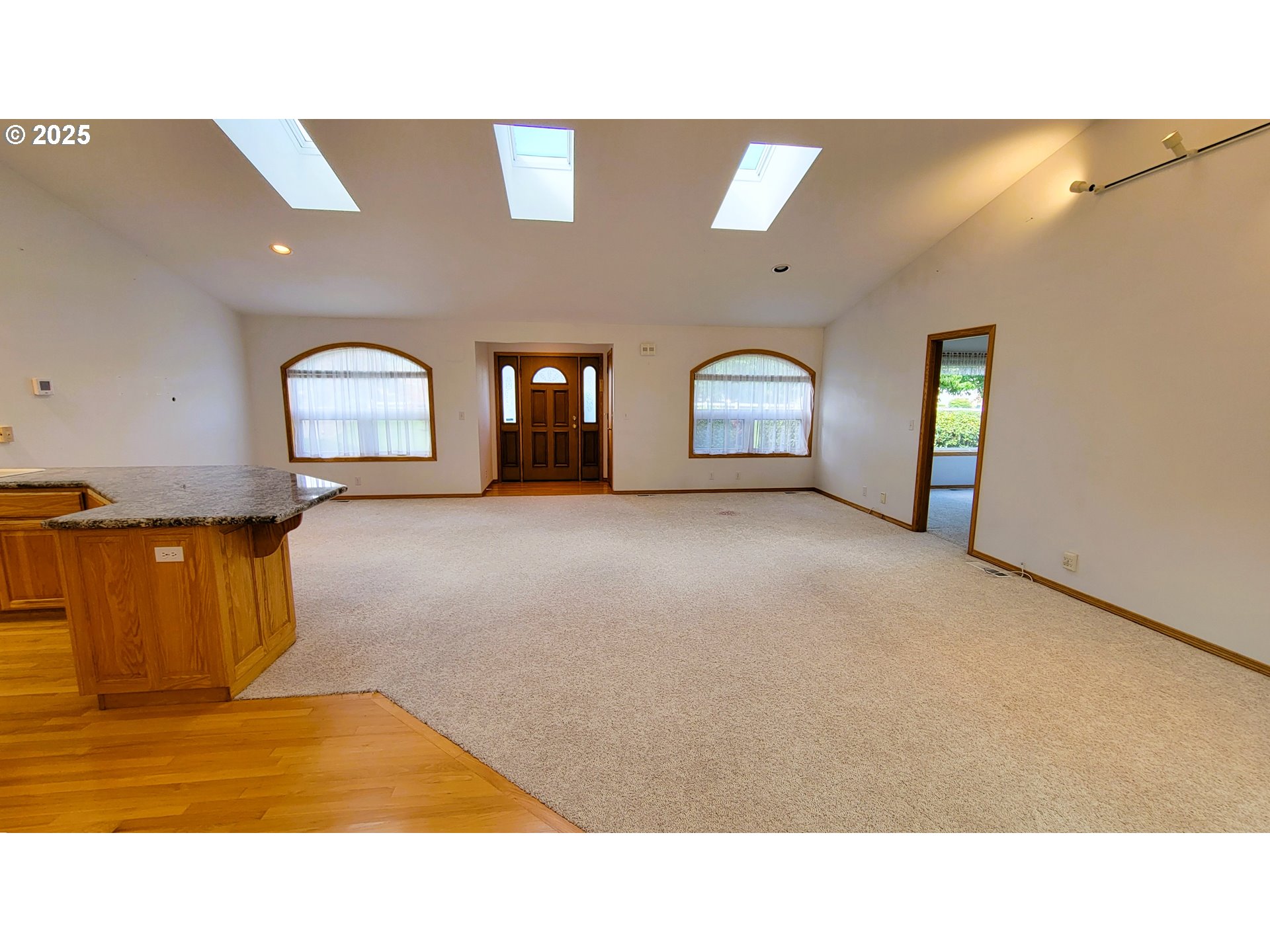 39136 EASTON LN