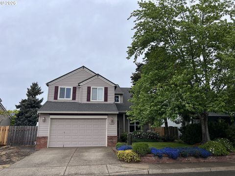 1224 SE 16TH AVE Canby OR 97013