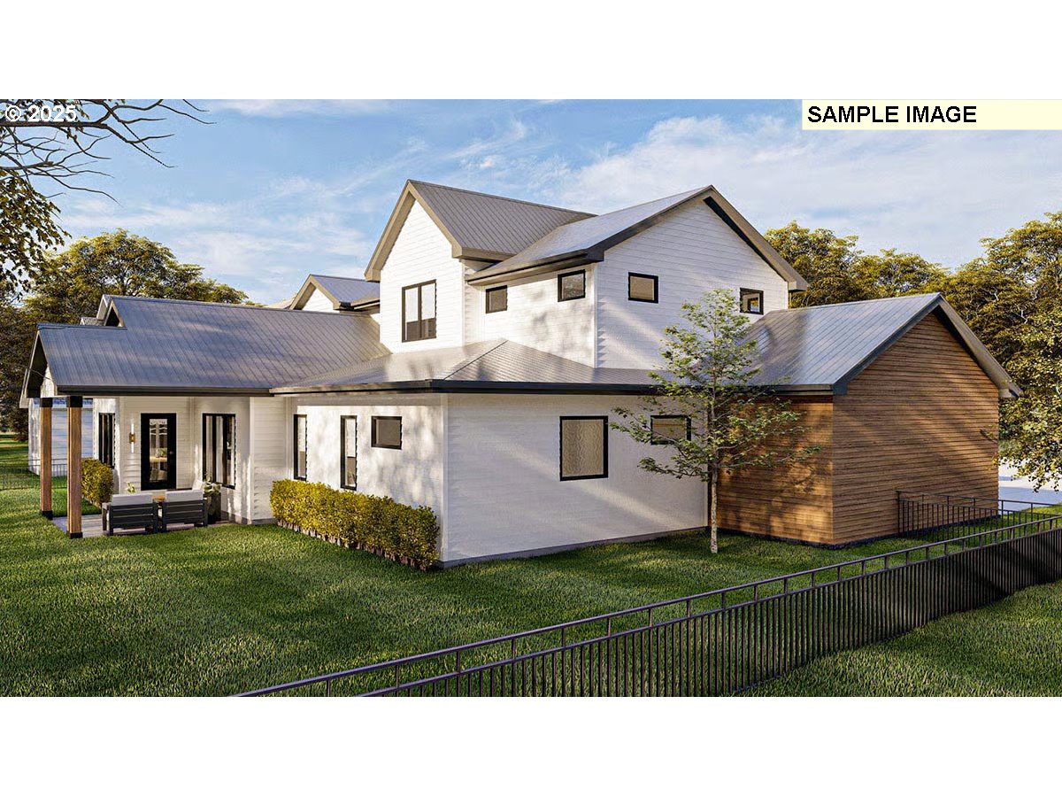 600 NW HALIFAX ST LOT 16