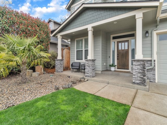 2084 MOUSEBIRD AVE