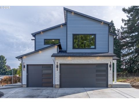 Photo of 5505 NE 43rd Pl, Vancouver, WA 98661 (MLS # 164925475)