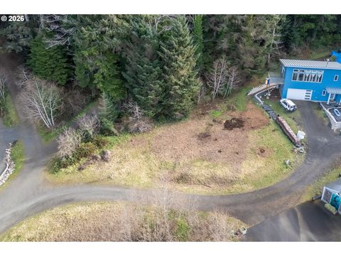 30 CAPE RANCH RD Yachats OR 97498