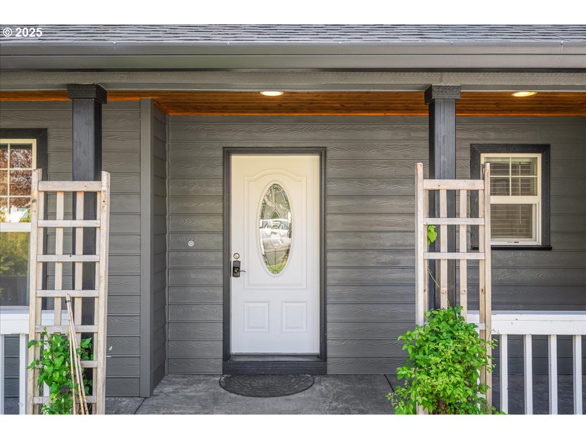 110 W LAUREN CT