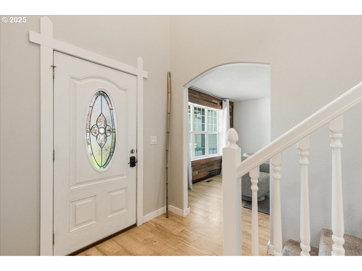 110 W LAUREN CT