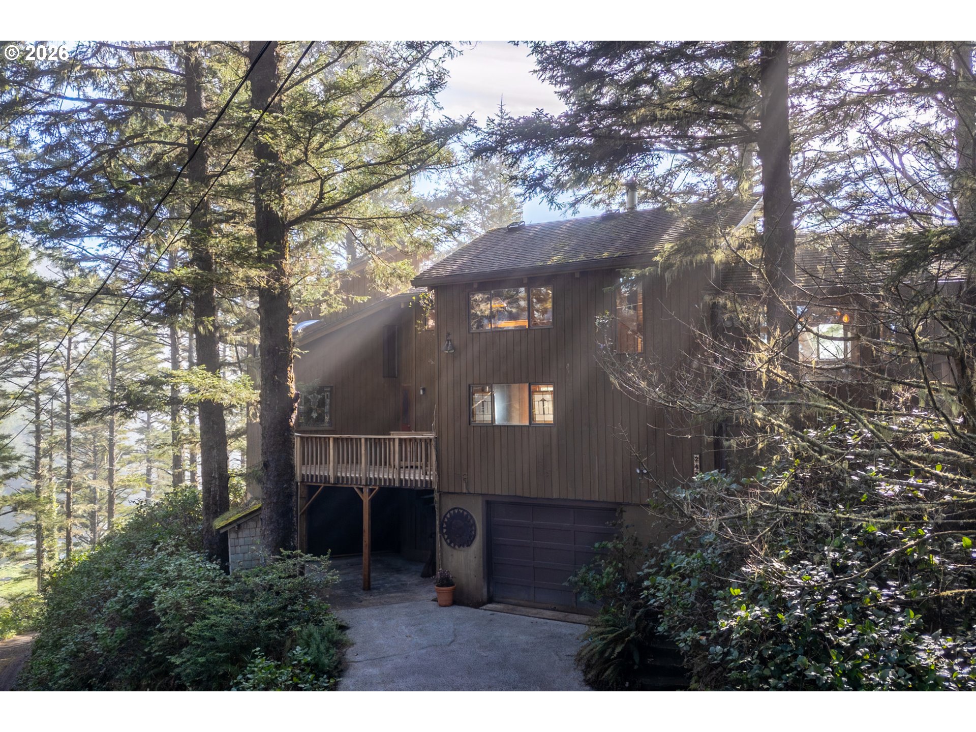 2430 CAPE MEARES LOOP