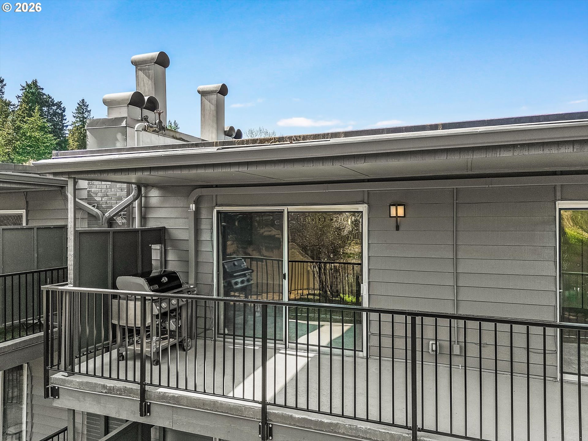 200 SW BURNHAM RD T404