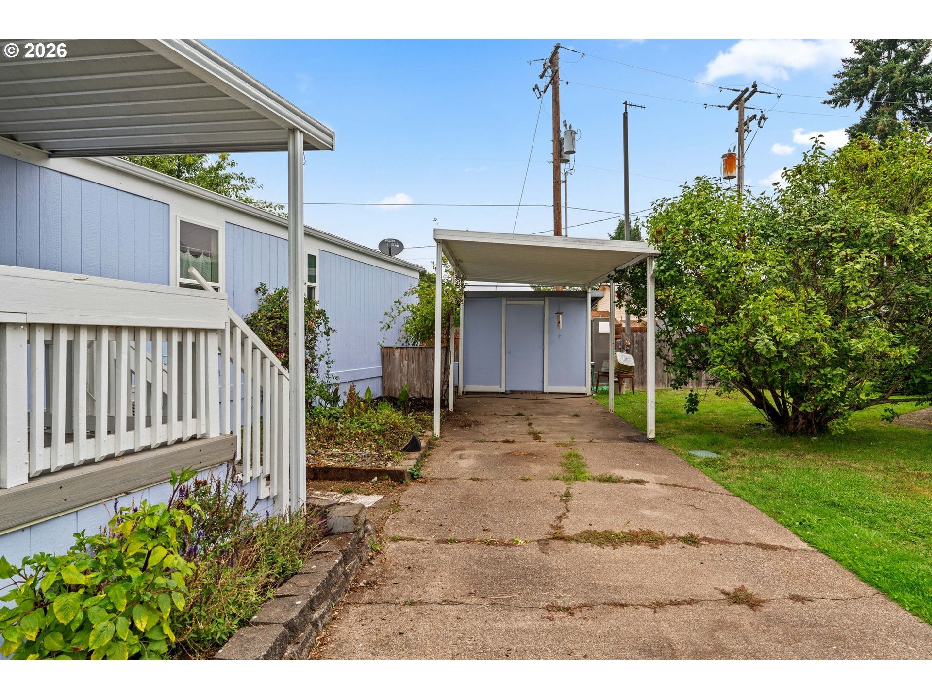 1225 W 10TH AVE 3