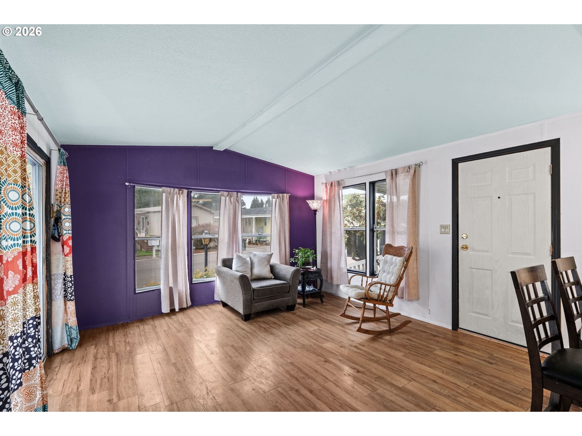 1225 W 10TH AVE 3