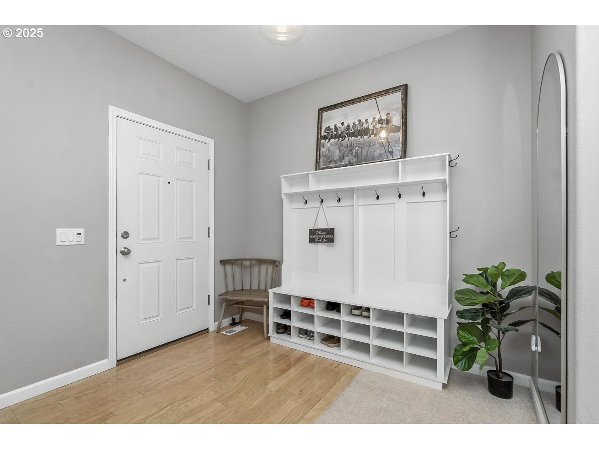 16318 TRAIL VIEW DR