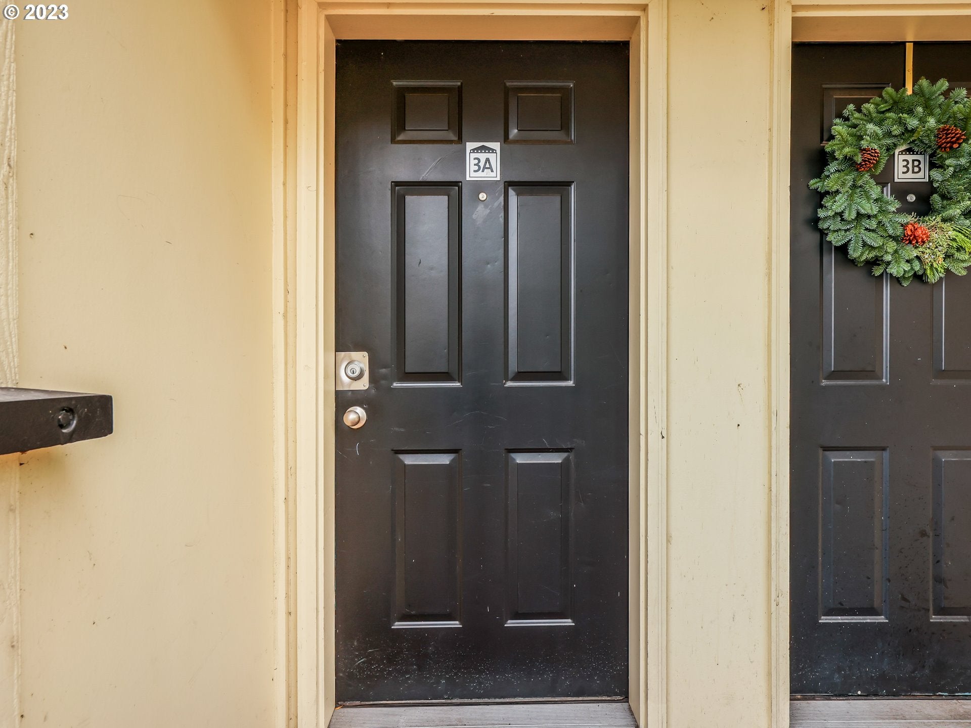 222 NW UPTOWN TER