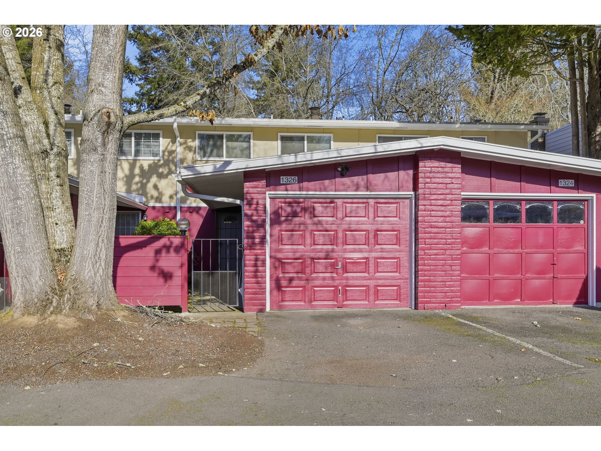 1326 QUAKER ST