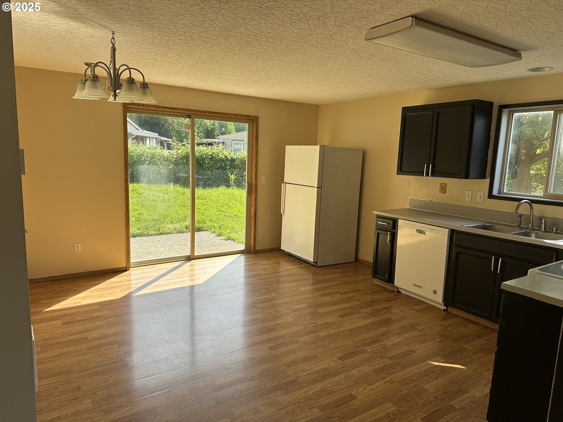 4433 ADDY LOOP