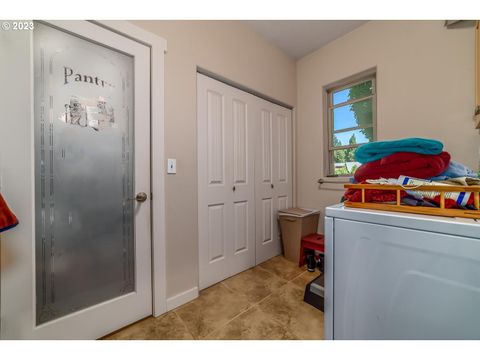 Tiny photo for 48482 E Meadow Way, Oakridge, OR 97463 (MLS # 513712198)